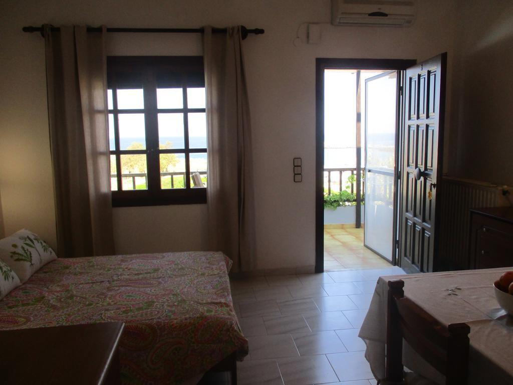 Kosta'S House Apartment Stavros  Exterior photo